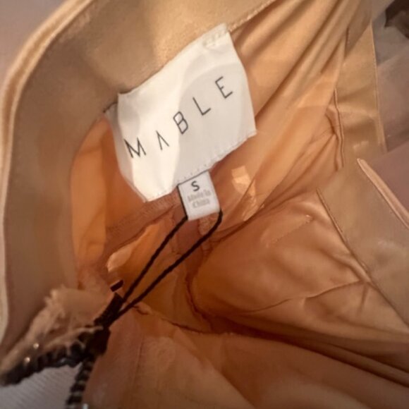 MABEL Brand Pale Pink - Picture 3 of 3